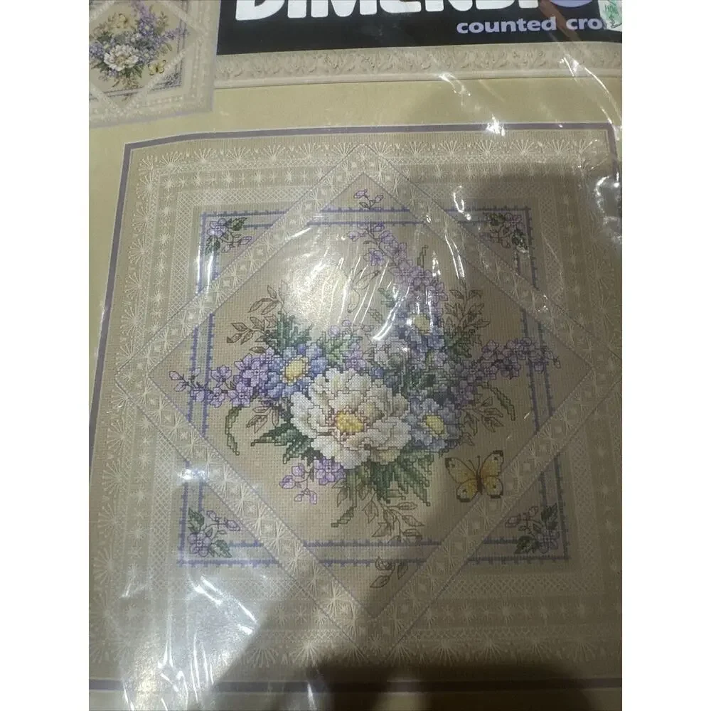 Dimensions flowers lace